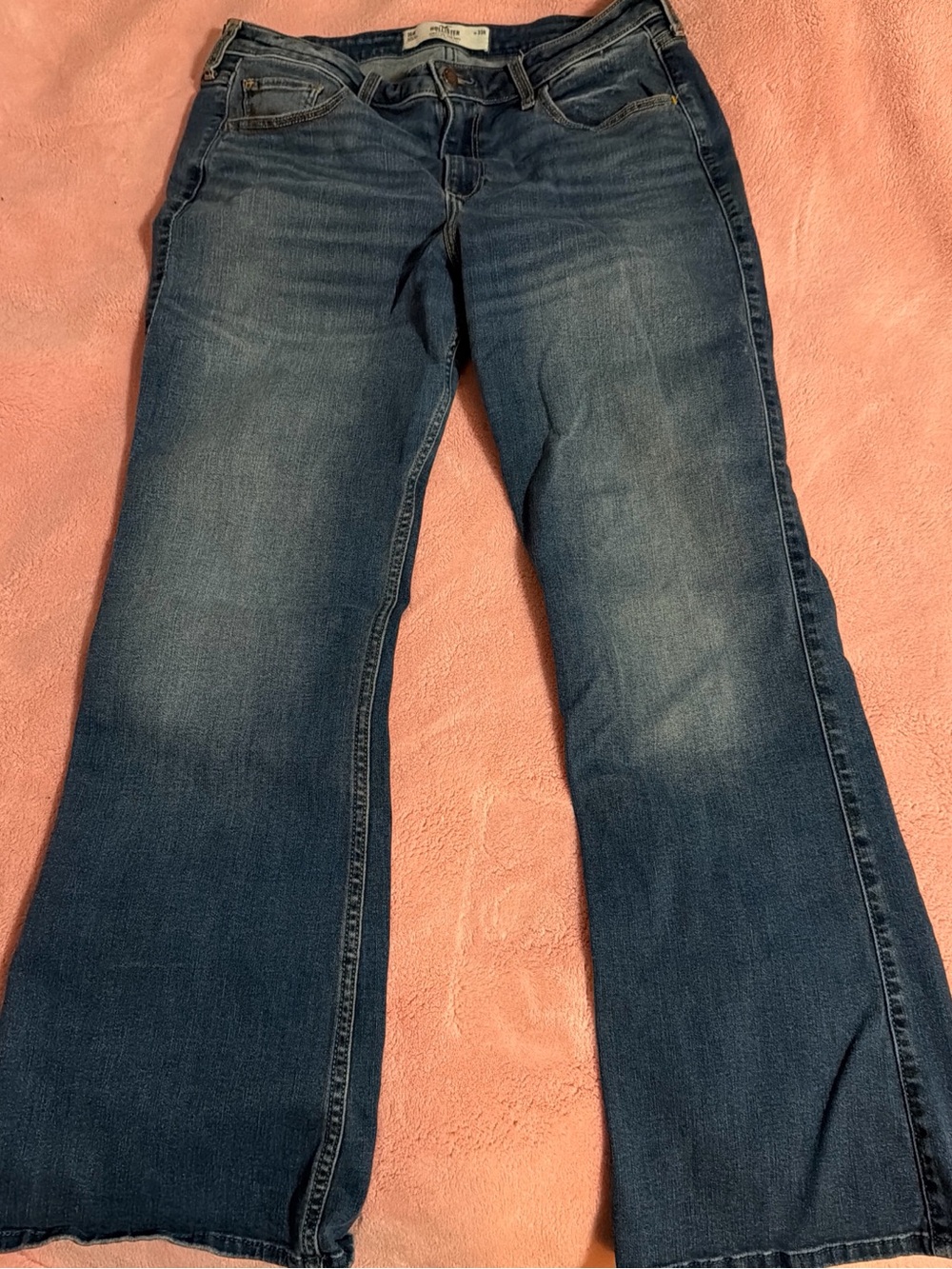 Hollister Curvy Mid Rise Boot